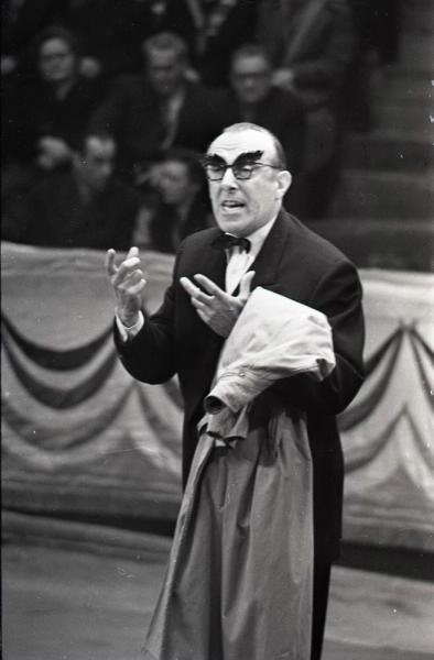 Фрагмент циркового спектакля «Счастливого плавания», 1959 год, г. Москва