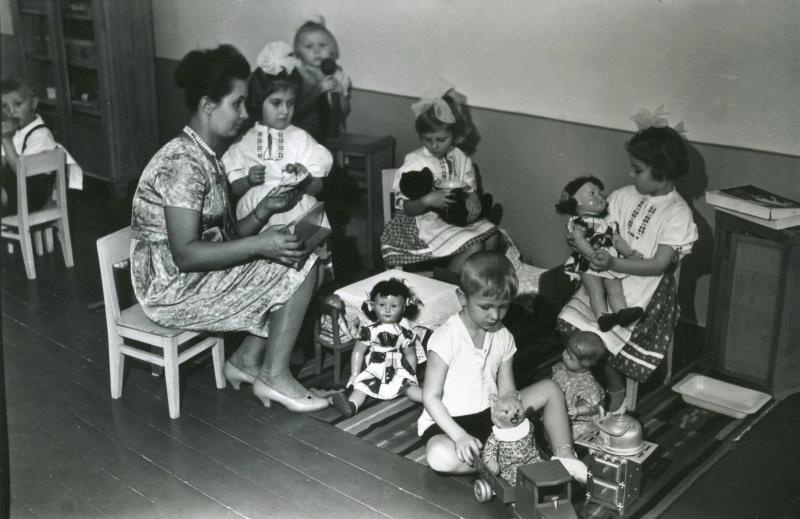 Игры в детском саду, 1960 - 1965