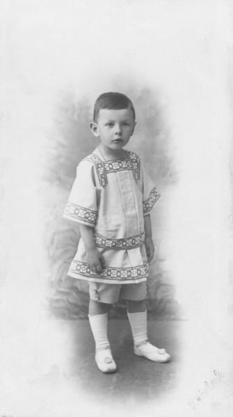 Портрет мальчика, 1910 - 1915, г. Кронштадт