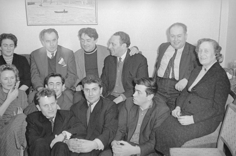 Борис Полевой, Валентин Катаев и члены редакции журнала «Юность», 1962 год, г. Москва