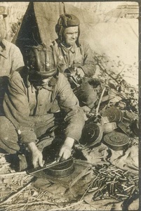 Без названия, 22 июня 1941 - 9 мая 1945. Выставка «Арон Замский: между кадром и боем» с этой фотографией.