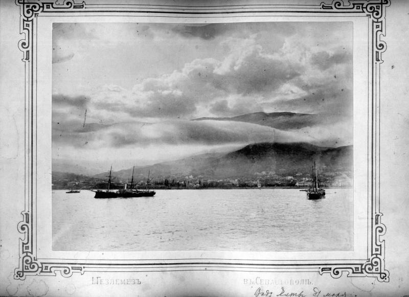 Вид Ялты с моря, 1910-е, Таврическая губ., г. Ялта