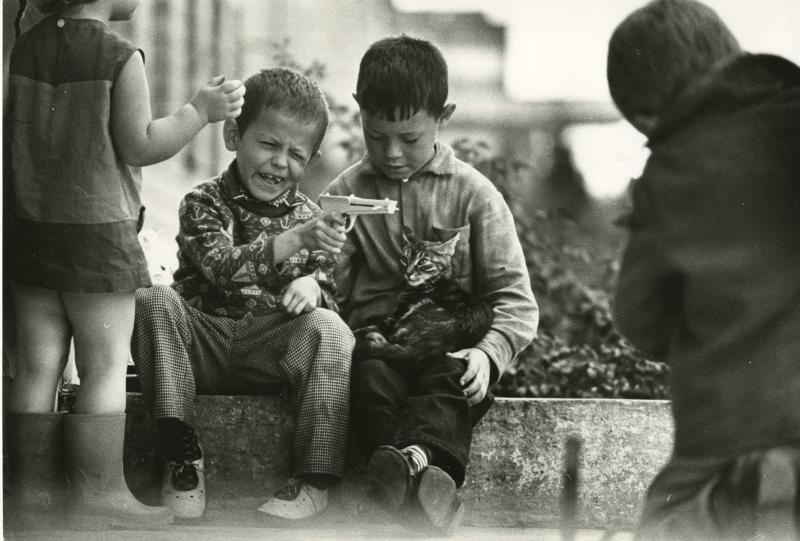 Мальчики, 1968 - 1973. Выставка «Дети» с этой фотографией.&nbsp;