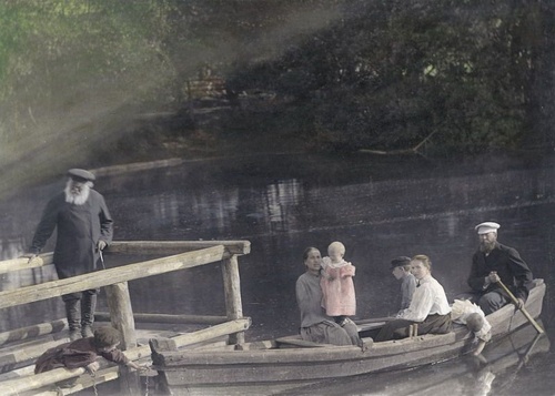 А. В. Качков с семейством на лодочной прогулке, 1900-е, г. Касимов и Касимовский район
