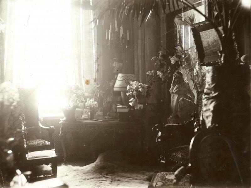 Интерьер жилой комнаты, 1885 - 1899
