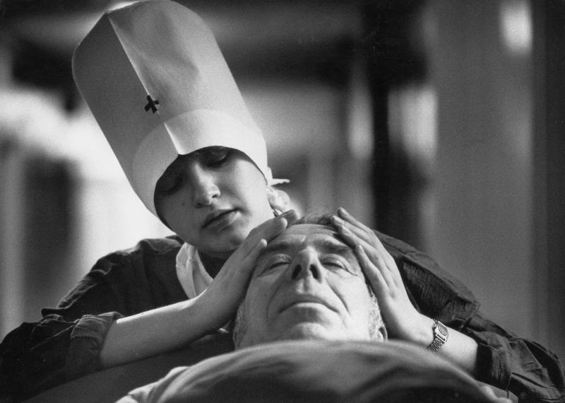 Без названия, 1970-е. Выставка «Медсестры. Ради здоровья других» с этой фотографией.