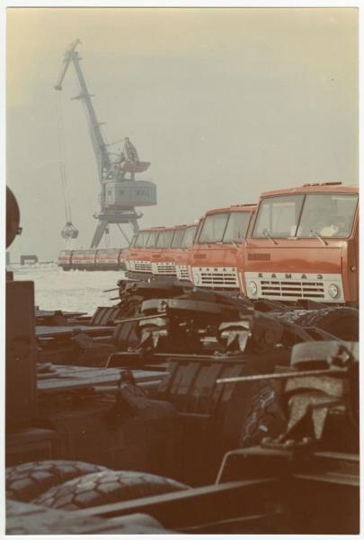Камаз, 1970-е. Выставка «Железные жирафы» с этой фотографией.&nbsp;