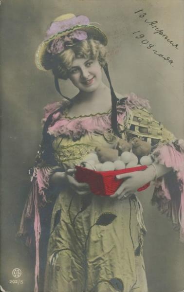 «С Пасхой!», 1908 год. Выставки&nbsp;«В красной фуражке»,&nbsp;«Пасха радостная»&nbsp;и «А где же яйца?» с этой фотографией.