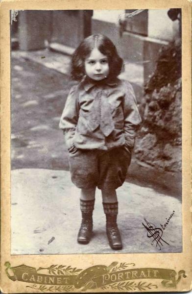 Мальчик в галстуке, 1910 - 1915, Екатеринославская губ., г. Александровск