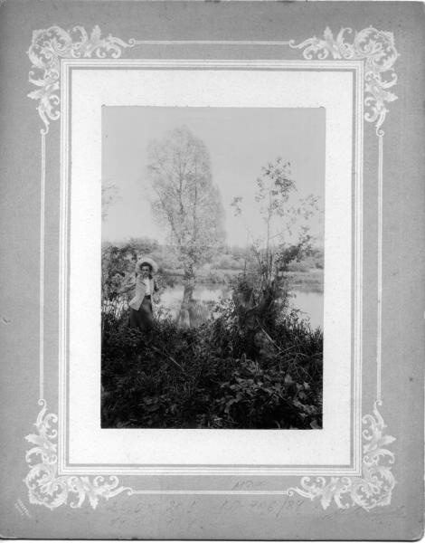 Портрет на берегу реки, 1900-е