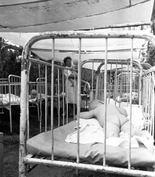 «Жарко!» 53-й детский санаторий Калининского райздрава г. Москвы, 1950-е