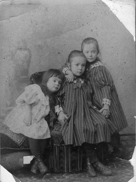Детский групповой портрет, 1900-е, г. Воронеж