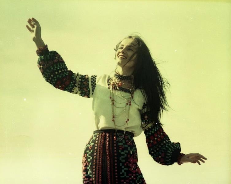 София Ротару  на съемках фильма «Червона рута», 1971 год