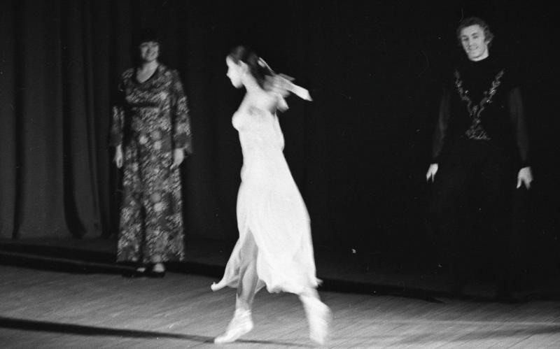 Надежда Павлова и Вячеслав Гордеев на сцене, 1977 год