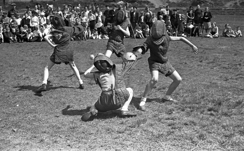Выступление детей на спортивном празднике, 1947 год, г. Москва