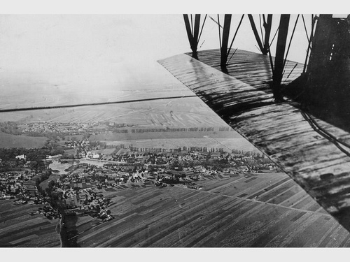 Самолет «Илья Муромец» во время боевого вылета, 1914 - 1916, г. Москва