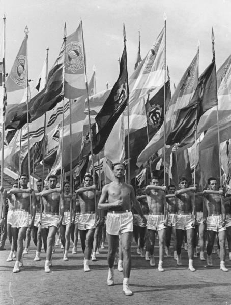 Знаменосцы. Физкультурный парад, 1959 год, г. Москва, Красная площадь