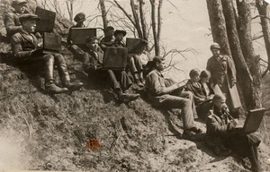 Занятия художественного кружка музея. М. Н. Арцибушева на пленэре с учениками, 1930-е, Горьковский край, Муромский р-н. В 1929 году из Нижегородской губернии была образована Нижегородская область, которая почти сразу была переименована в Нижегородский край, который в 1932 году стал Горьковским. В 1936 году Горьковский край был преобразован в Горьковскую область. С 1990 года – Нижегородская область.Муромский район ныне входит в состав Владимирской области.