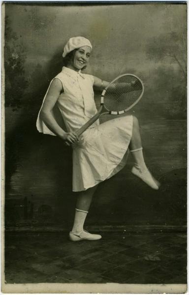 «Я играю в теннис», 1920-е