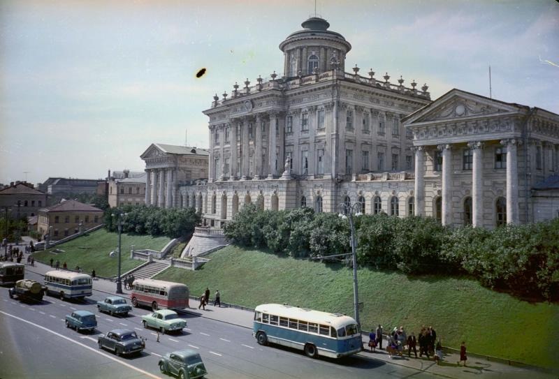 Дом пашкова старые фото