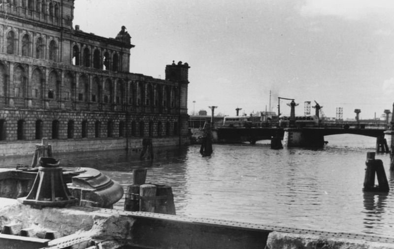 Из семейного архива Камнева, 1950-е, г. Калининград