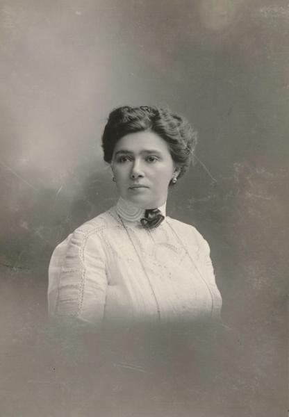 Женский портрет, 1890 - 1909