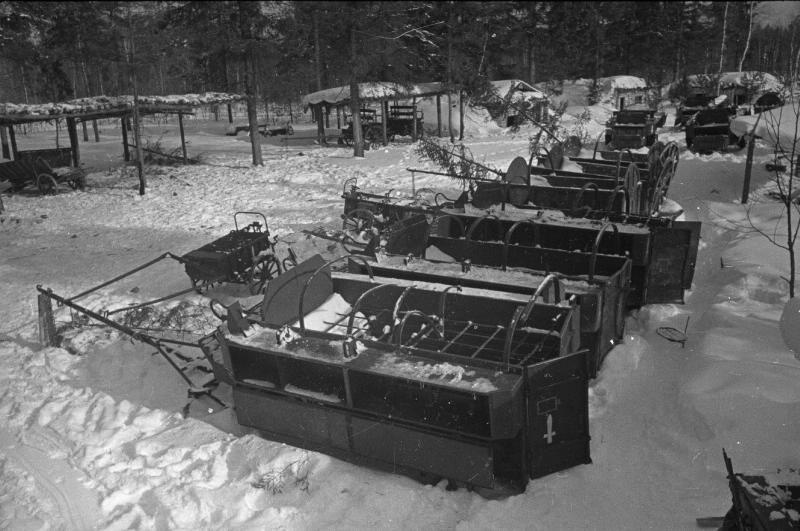 Техника в зимнем лесу, 1941 - 1945