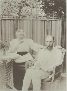 Вера Николаевна Мамонтова и Павел Михайлович Третьяков в Куракине, 1 января 1890 - 16 декабря 1898, дер. Куракио. Видео «"Берегите галерею и будьте здоровы"» и выставка «Россия в последнее десятилетие XIX века» с этой фотографией.