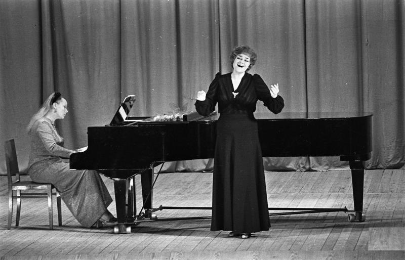 Выступление певицы Тамары Синявской, 1977 год, г. Москва