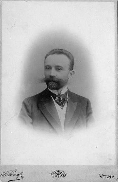 Мужской портрет, 1910 - 1915, Виленская губ., г. Вильна
