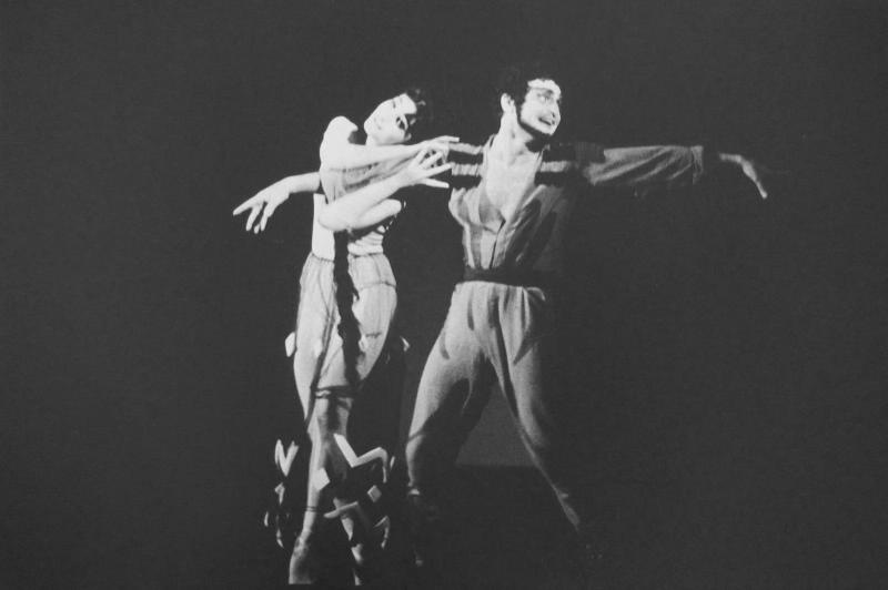 Артисты балета на сцене во время спектакля, 1960-е, Армянская ССР