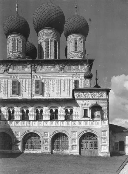 Воскресенский собор в Тутаеве, 1945 год, Ярославская обл., г. Тутаев. Строился с 1652 по 1678 год.