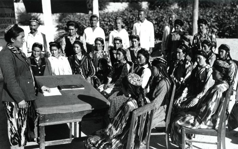 Собрание в колхозе, 1950-е, Узбекская ССР