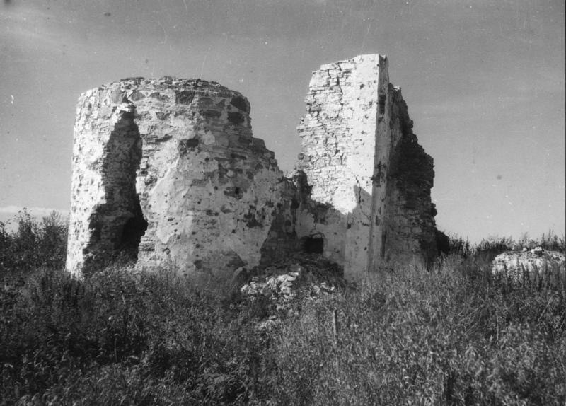 Руины церкви Спаса на Ковалеве, 1947 год, г. Новгород