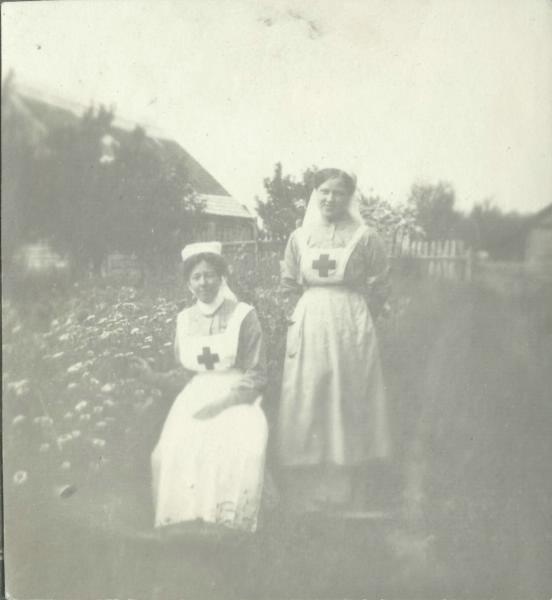 Портрет двух медсестер, 1914 - 1918