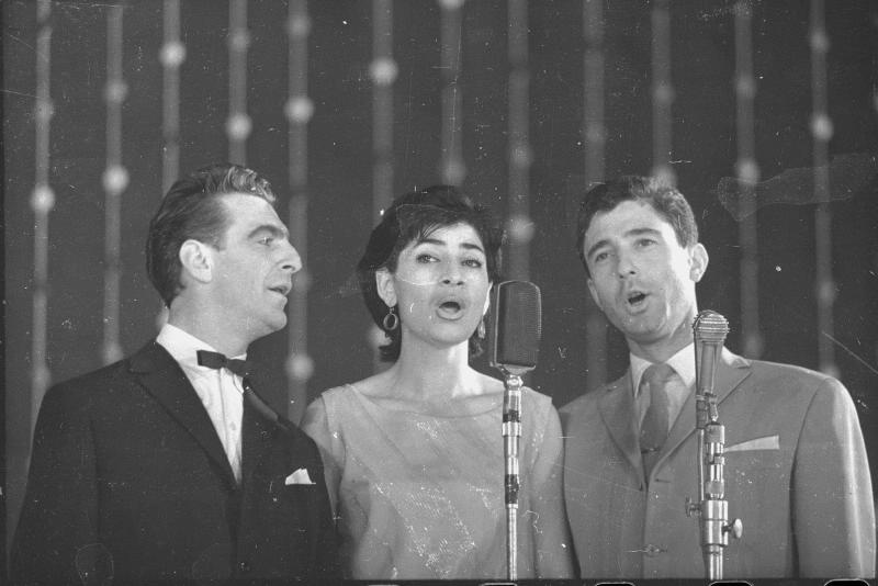 Трое певцов, 1960-е. Солистка – Нани Брегвадзе.