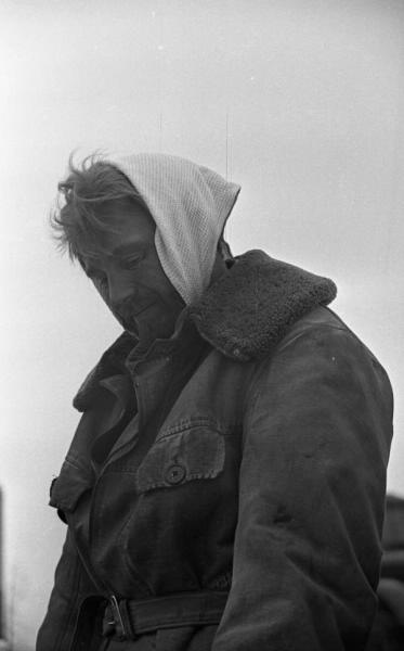 Иннокентий Смоктуновский на съемках фильма «Неотправленное письмо», 1959 год. Выставка «Камера! Мотор! Начали!» с этим снимком.