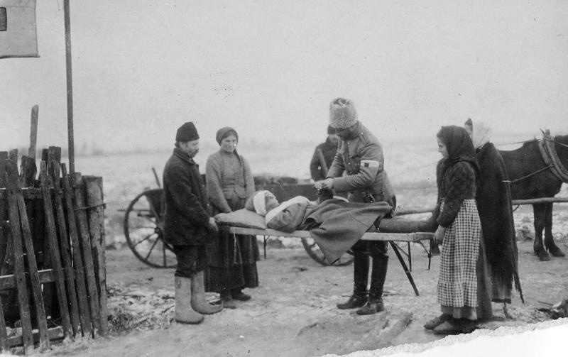 Раненый, 1915 год
