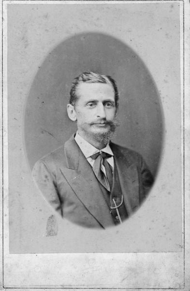 Мужской портрет, 1890 - 1900, г. Москва. Альбуминовая печать.