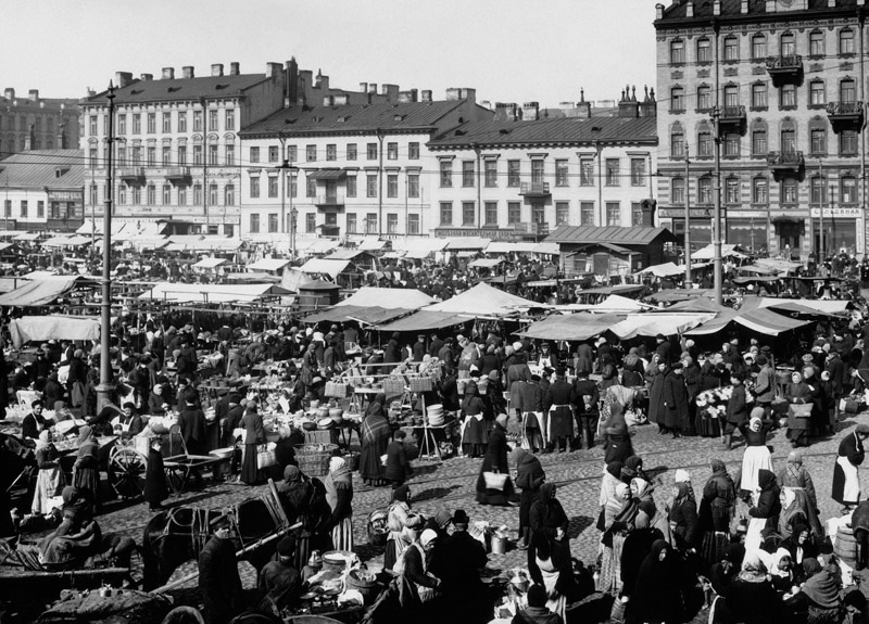Рынок на Покровской площади, 28 марта 1914, г. Санкт-Петербург. Выставка «Дореволюционная Россия: торговля» с этой фотографией.&nbsp;