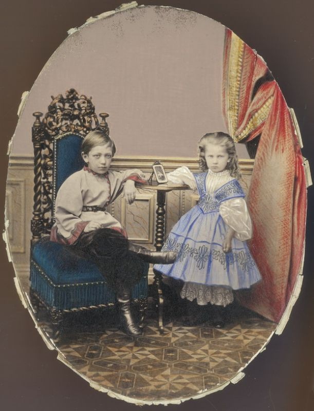 Миша и Леля Каверзневы, август 1864