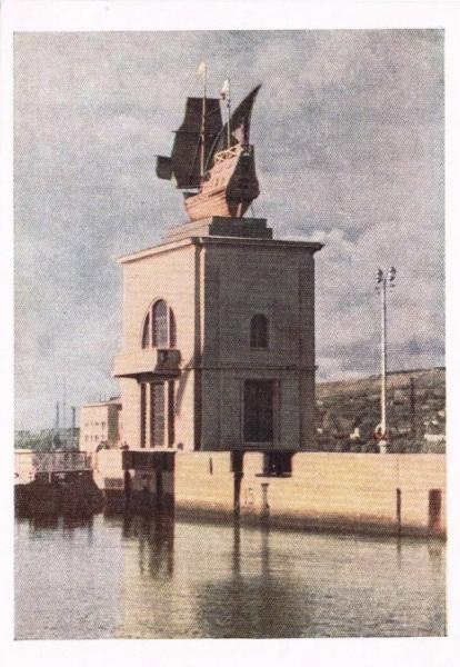 Шлюз № 3, 1955 год, Московская обл.. Видео «Строительство канала Москва — Волга» с этой фотографией.