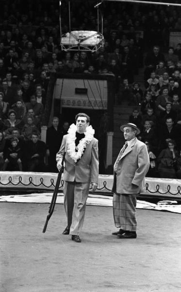 Цирк. Клоуны Николай Антонов и Василий Бартенев, 1965 год