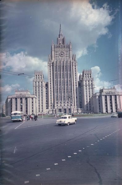 Здание Министерства иностранных дел на Смоленской-Сенной, 1957 - 1965, г. Москва