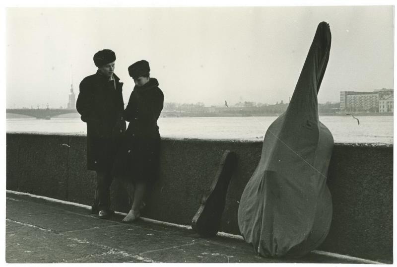 Скрипка и контрабас, 1960-е, г. Ленинград