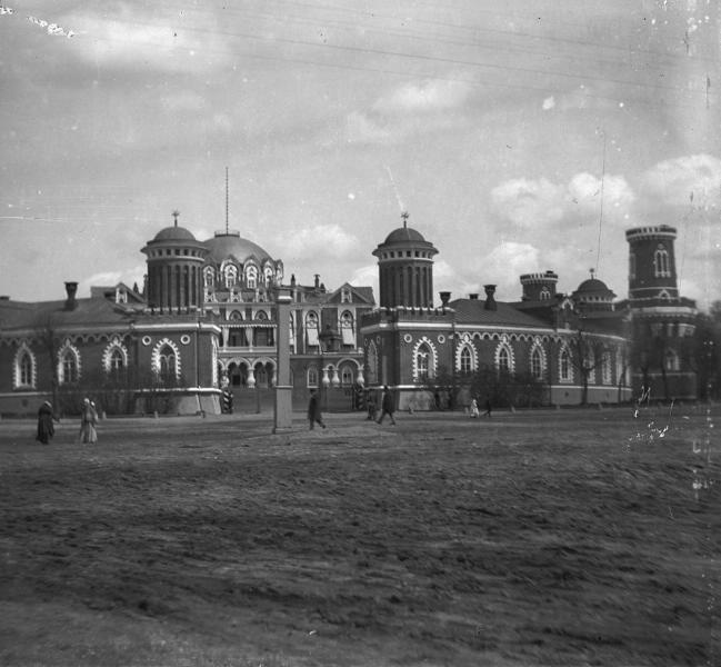 Петровский дворец в дни коронации Николая II, май 1896, г. Москва