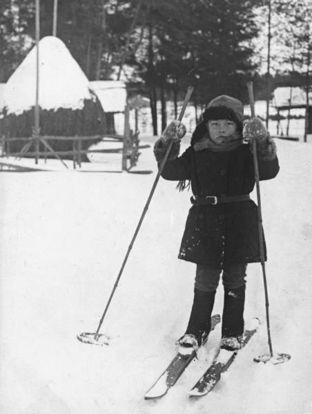 Юный лыжник, 1940-е