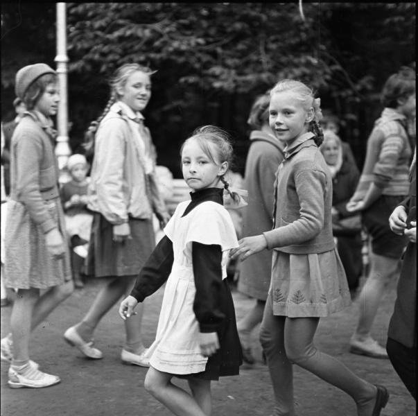 Дети в сквере, 1966 год, г. Ленинград
