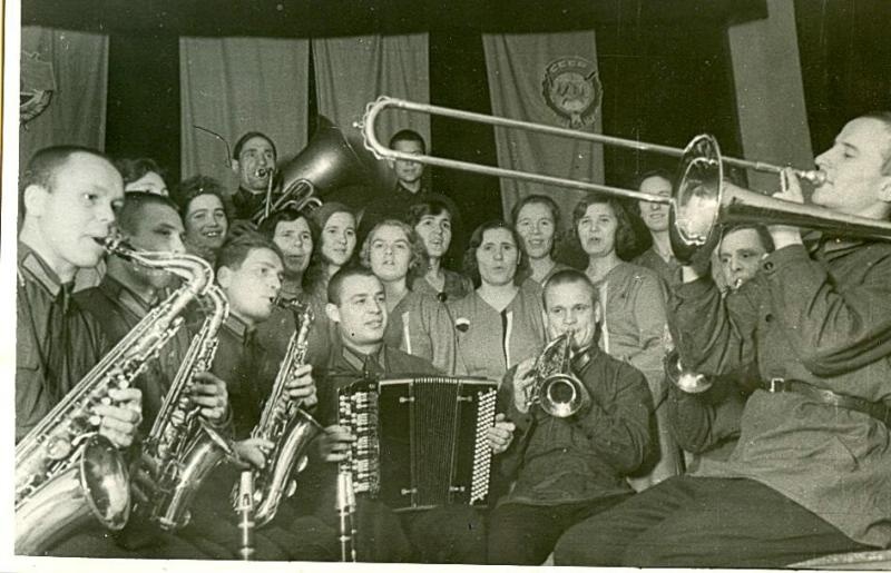 Оркестр, 1935 - 1943