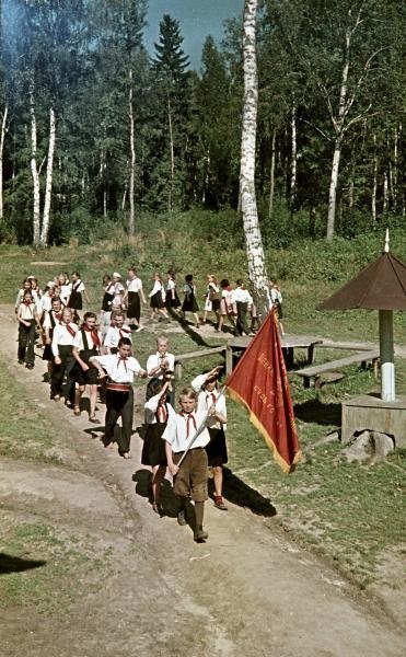 Пионерский лагерь завода «Калибр», 1949 год, Московская обл., Рузский р-н, дер. Вражское